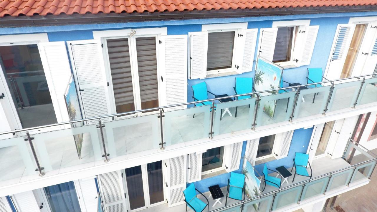 Villa Mit Whirlpool Fuer 32 Per Crikvenica Exterior foto